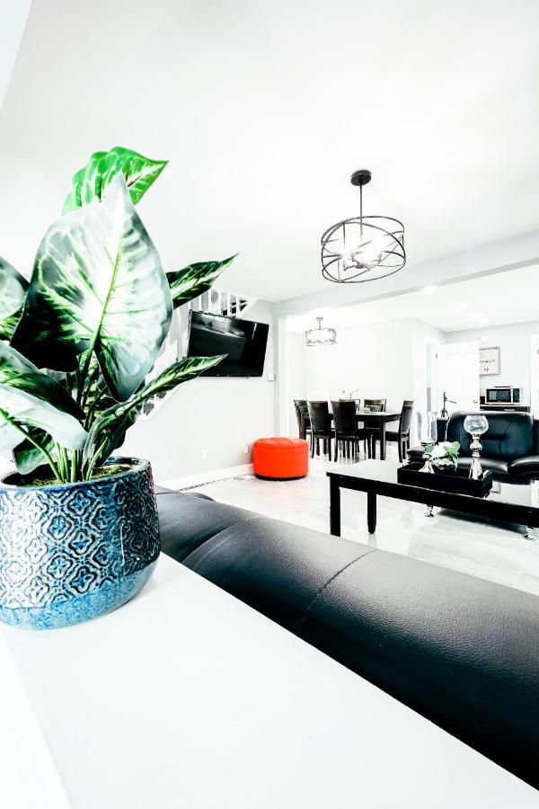 2 Homes, 1 Stay-7Br Niagara Falls Compound Esterno foto