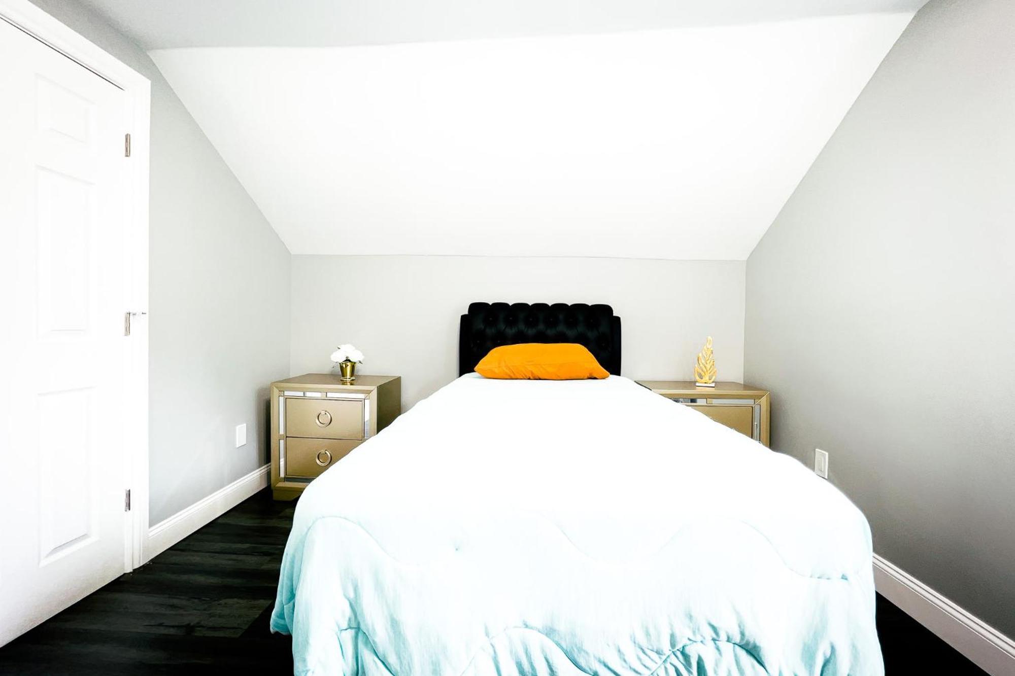 2 Homes, 1 Stay-7Br Niagara Falls Compound Esterno foto