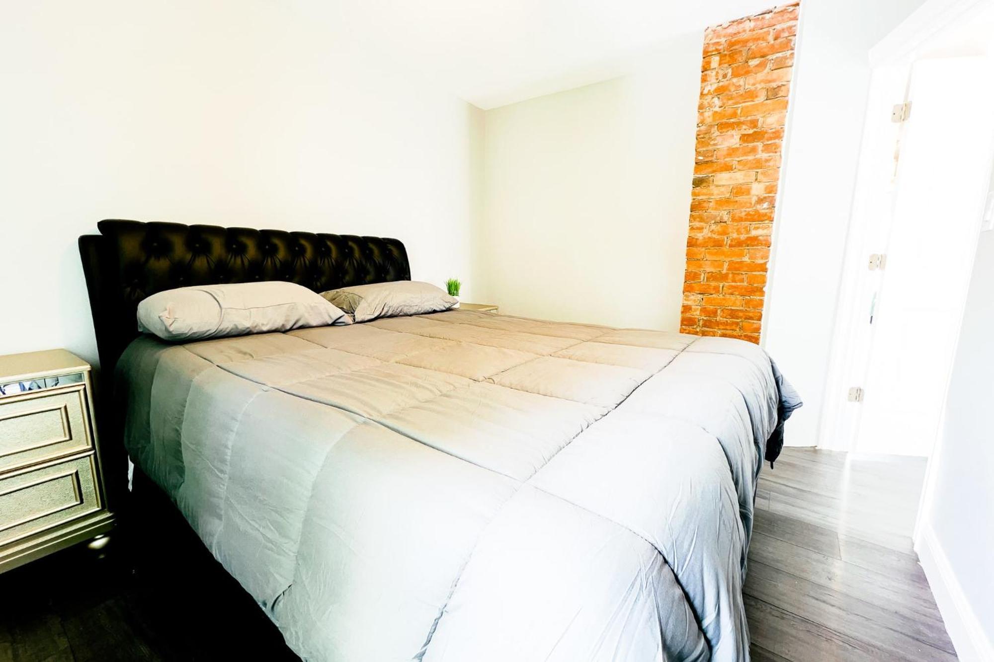 2 Homes, 1 Stay-7Br Niagara Falls Compound Esterno foto