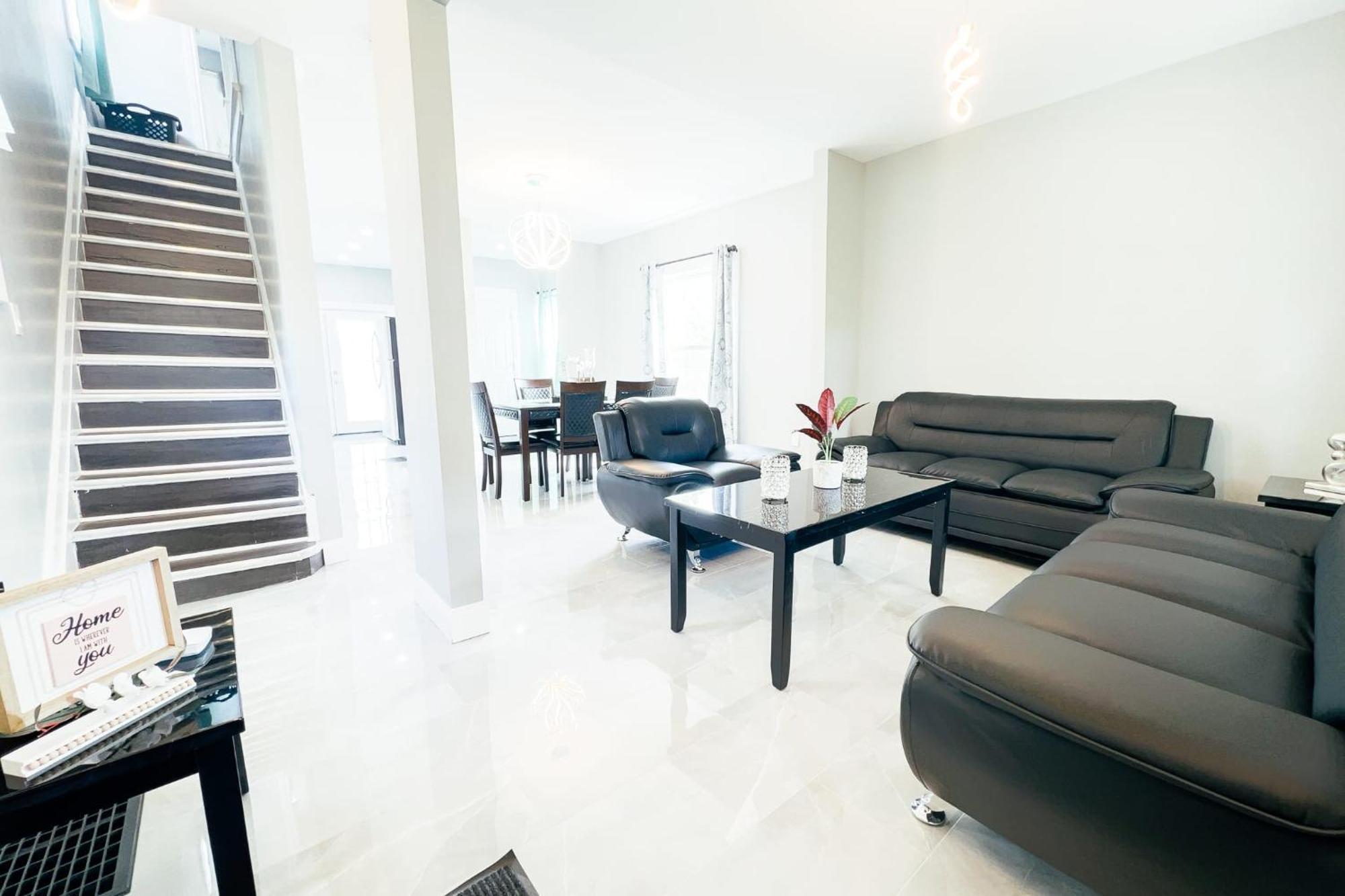 2 Homes, 1 Stay-7Br Niagara Falls Compound Esterno foto